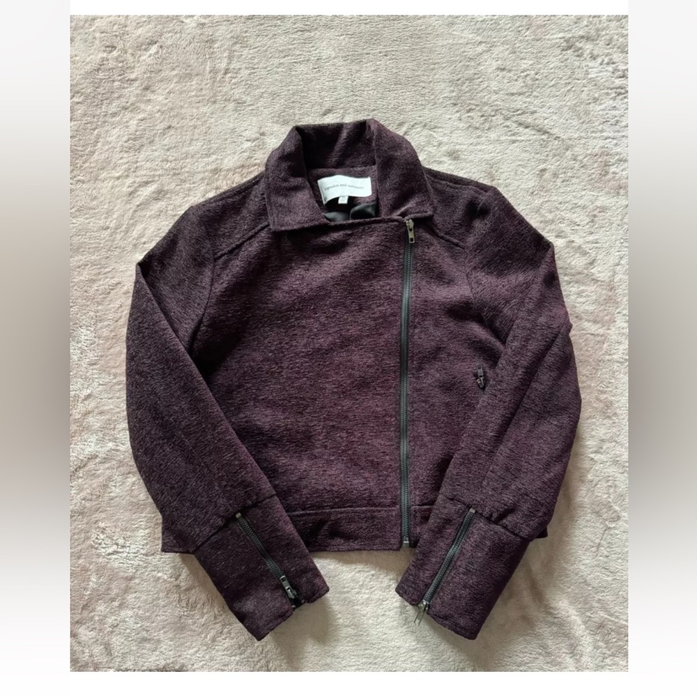 Cupcakes and Cashmere Women’s Crop Moto Full Zip Jacket Size Medium‎